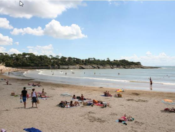 Le Petit Manoir Bed & Breakfast Vaux-sur-Mer Exterior foto