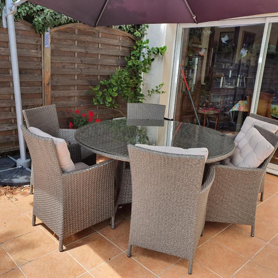 Le Petit Manoir Bed & Breakfast Vaux-sur-Mer Exterior foto