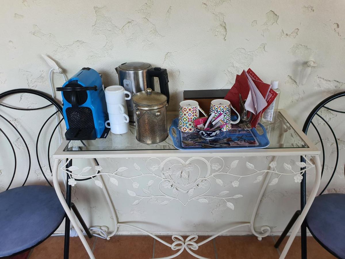 Le Petit Manoir Bed & Breakfast Vaux-sur-Mer Exterior foto